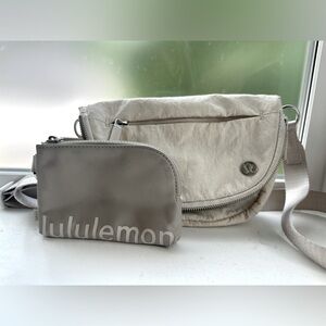 Lululemon PURSE + WALLET *micro all night festival bag and clipable card pouch*